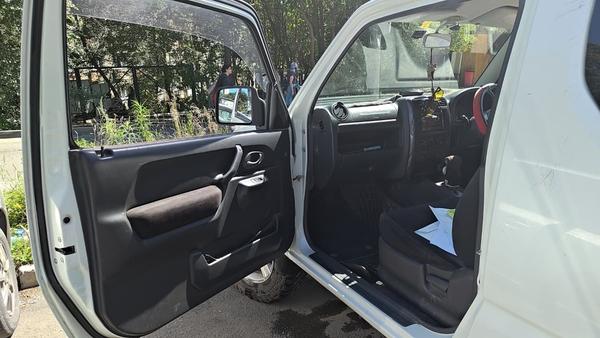 Suzuki Jimny 2008, фото 4
