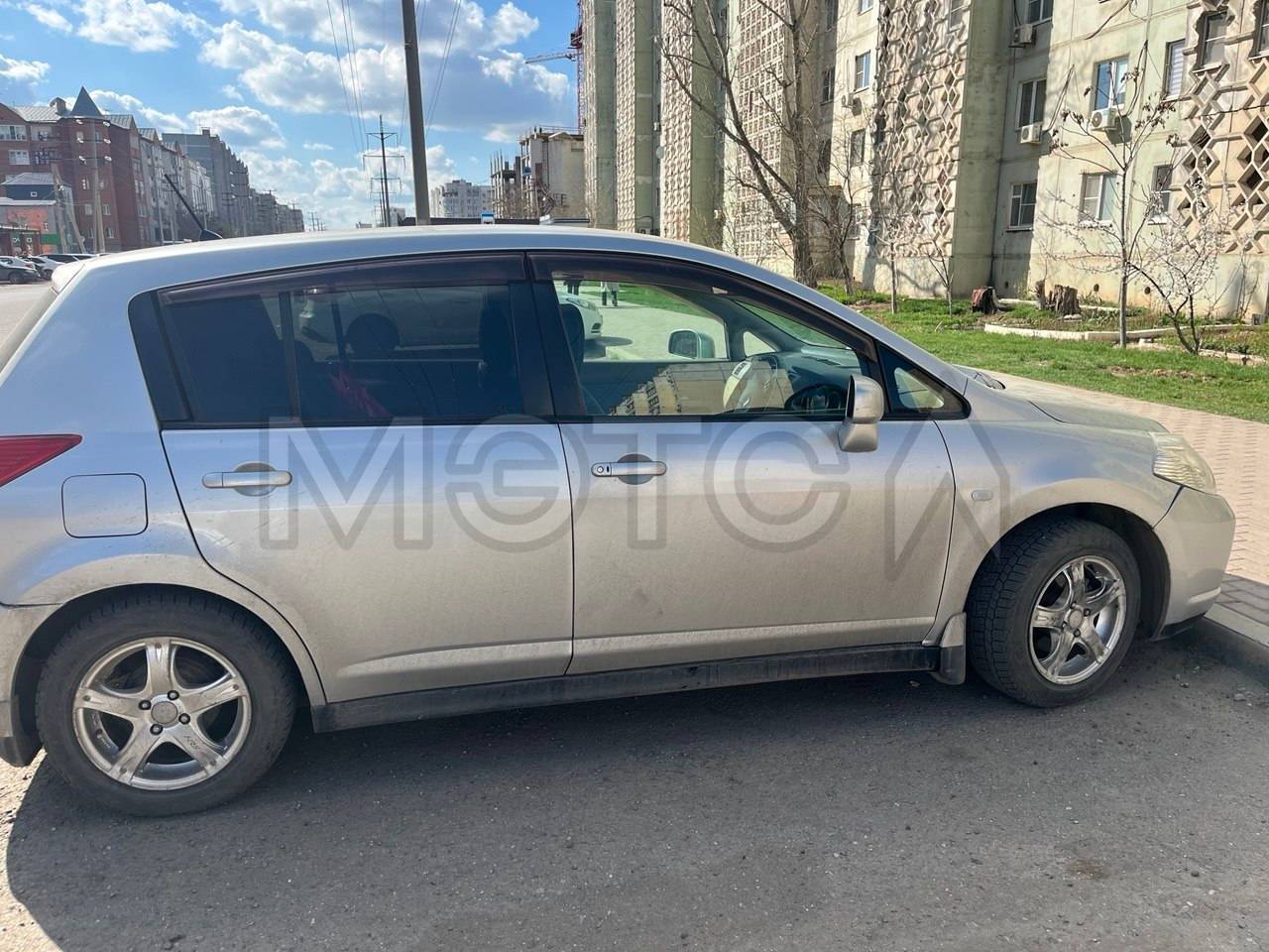 Nissan Tiida