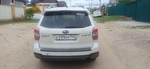 Subaru Forester 2013, фото 2