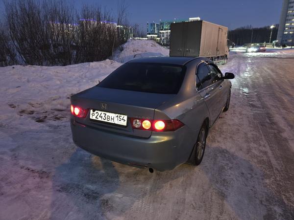Honda Accord 2004, фото 7