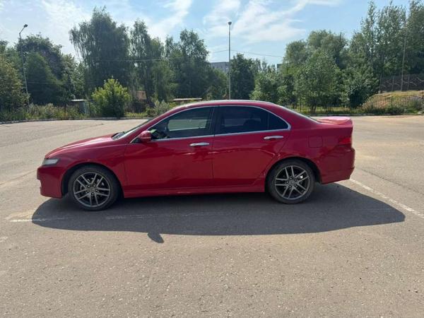 Honda Accord 2006, фото 2
