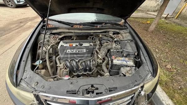 Honda Accord 2011, фото 11