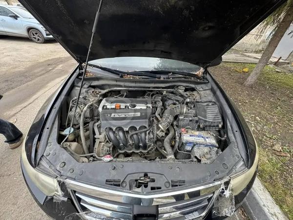 Honda Accord 2011, фото 12