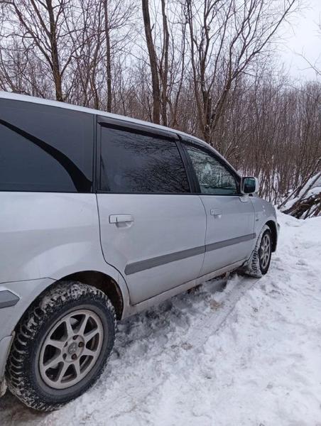 Mitsubishi Space Wagon 2003, фото 3