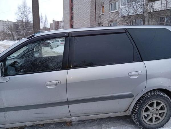 Mitsubishi Space Wagon 2003, фото 5