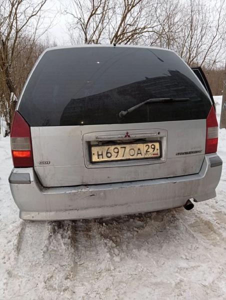 Mitsubishi Space Wagon 2003, фото 8