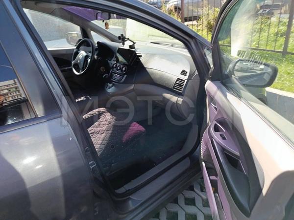Mitsubishi Grandis 2008, фото 7