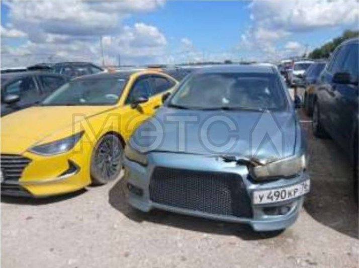 Mitsubishi Lancer