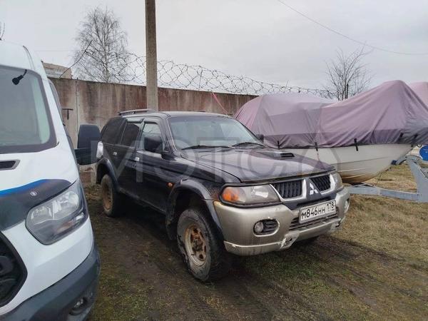 Mitsubishi Pajero 1998, фото 2
