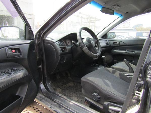 Mitsubishi Lancer 2006, фото 30