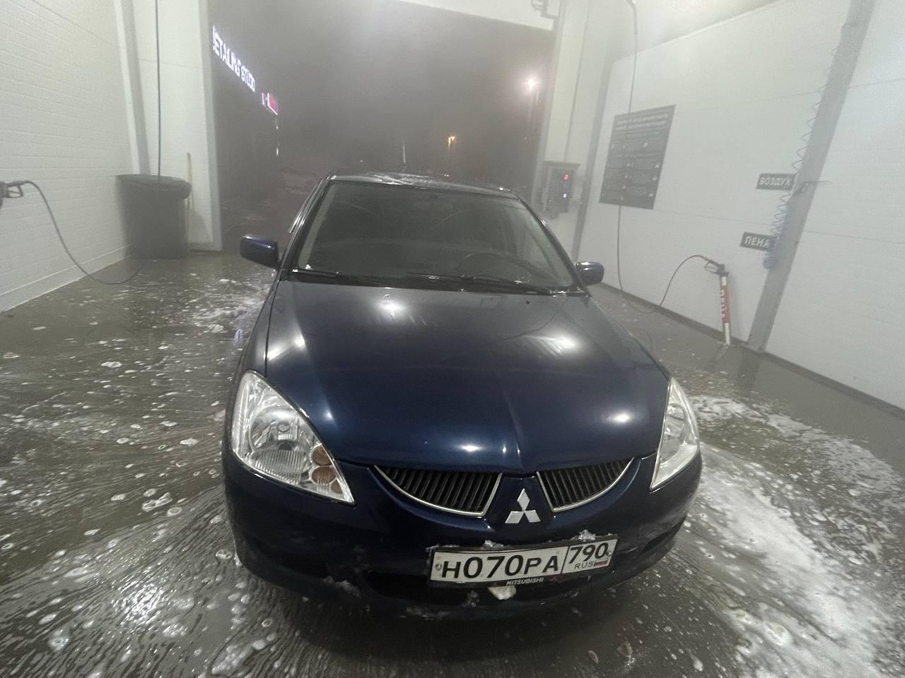 Mitsubishi Lancer