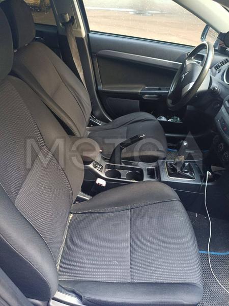 Mitsubishi Lancer 2011, фото 13