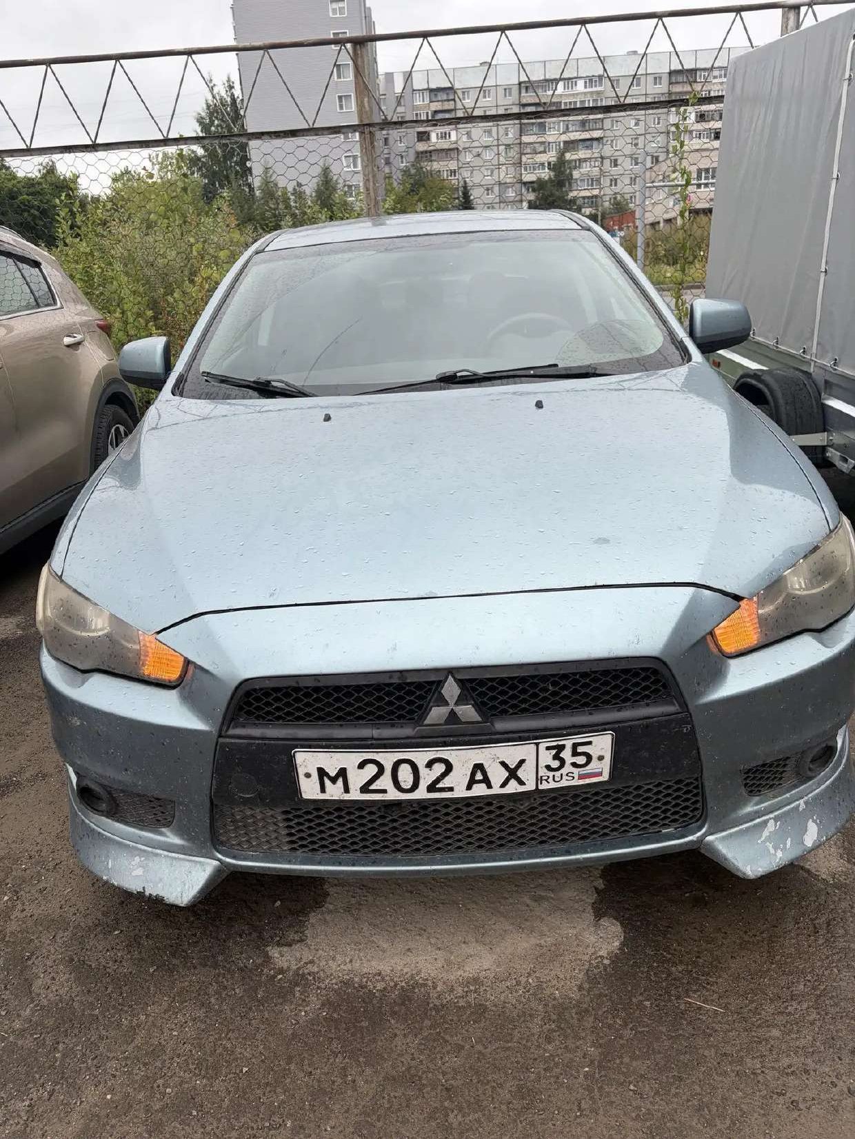 Mitsubishi Lancer