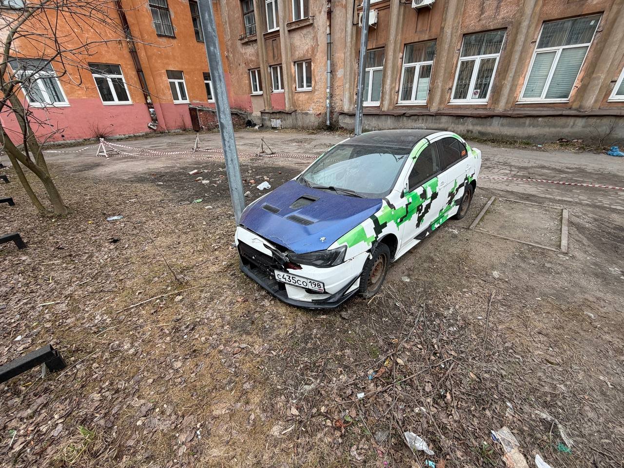 Mitsubishi Lancer