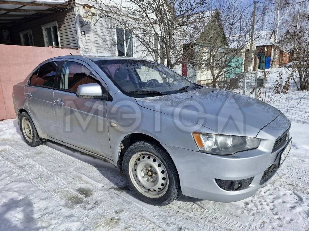 Mitsubishi Lancer
