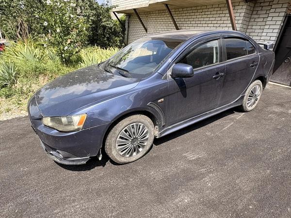 Mitsubishi Lancer 2010, фото 2