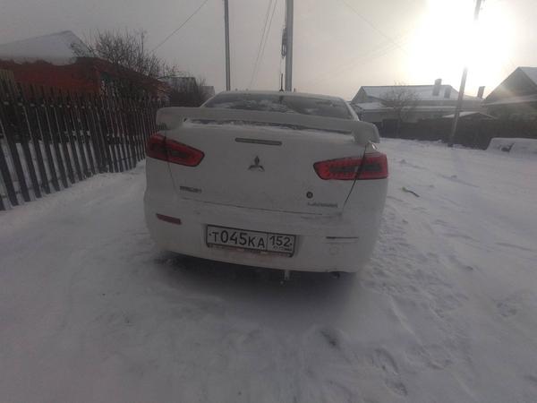 Mitsubishi Lancer 2010, фото 2