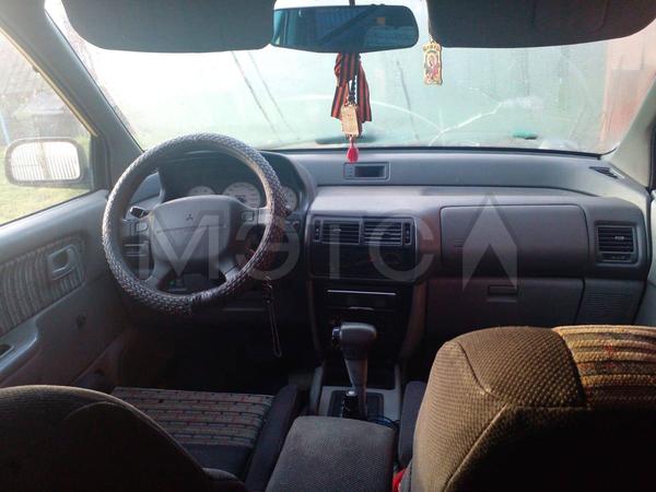 Mitsubishi Space Runner 1996, фото 7