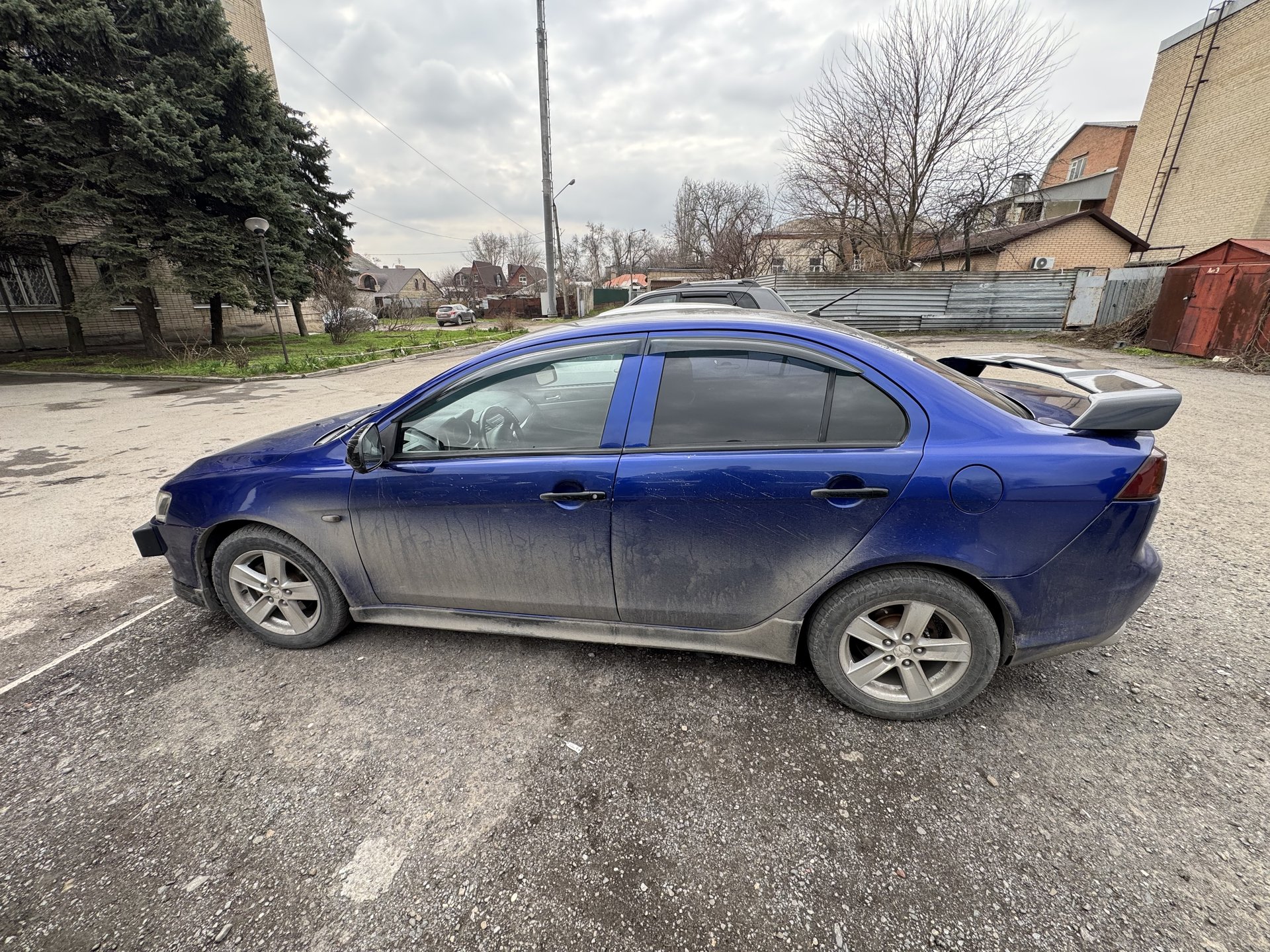Mitsubishi Lancer