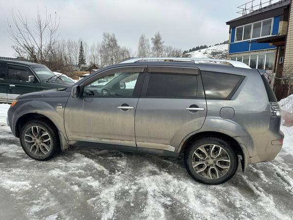 Mitsubishi Outlander 2007, фото 3