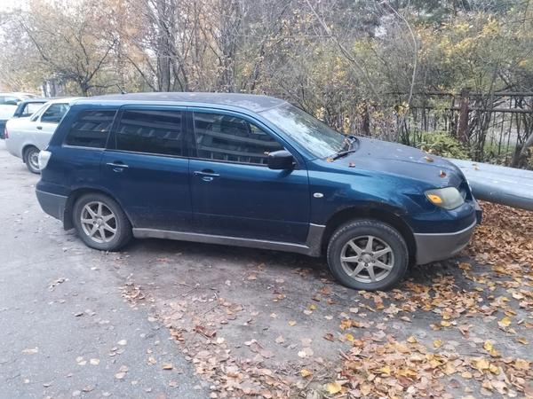 Mitsubishi Outlander 2004, фото 3