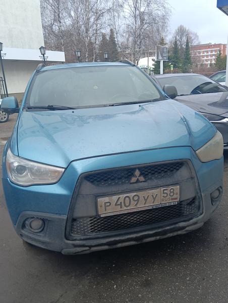 Mitsubishi ASX 2010, фото 2