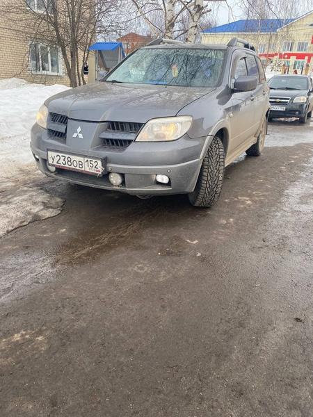 Mitsubishi Outlander 2006, фото 3