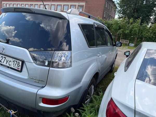 Mitsubishi Outlander 2010, фото 4