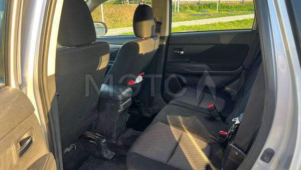 Mitsubishi Outlander 2012, фото 18