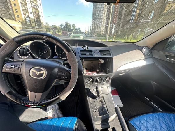 Mazda 3 2011, фото 8