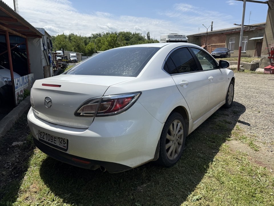 Mazda 6