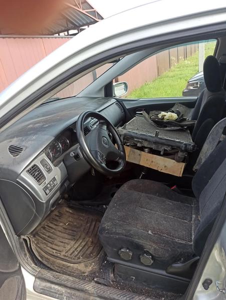 Mazda MPV 2005, фото 3