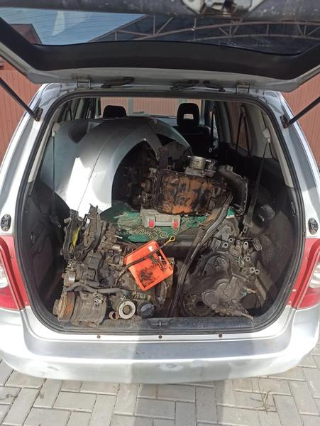 Mazda MPV 2005, фото 2