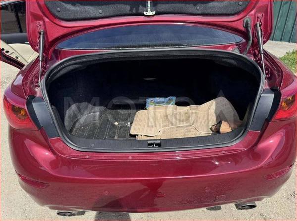 Infiniti Q50 2015, фото 16