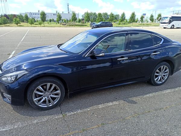 Infiniti Q70 2015, фото 3