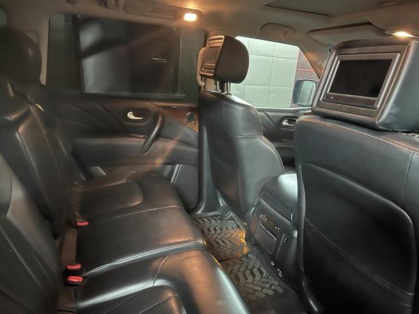 Infiniti QX80 2015, фото 2