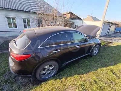 Infiniti FX35