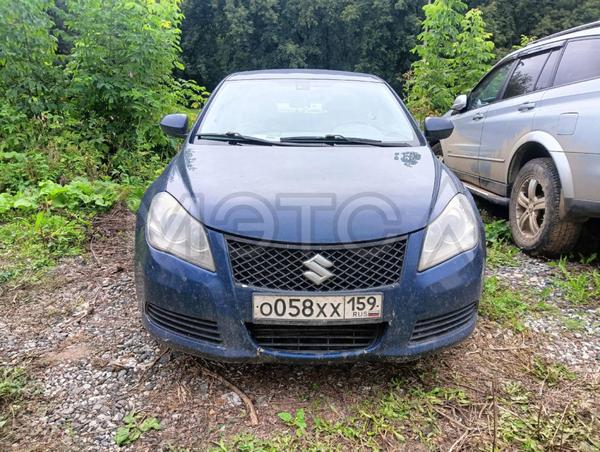 Suzuki Kizashi 2011, фото 2