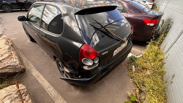 Toyota Corolla 2000, фото 2