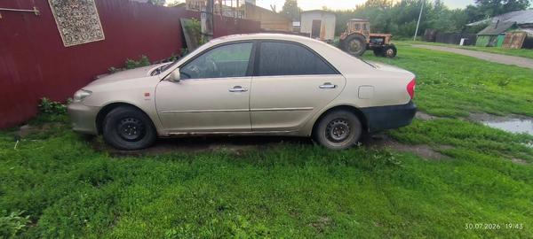 Toyota Camry 2003, фото 2