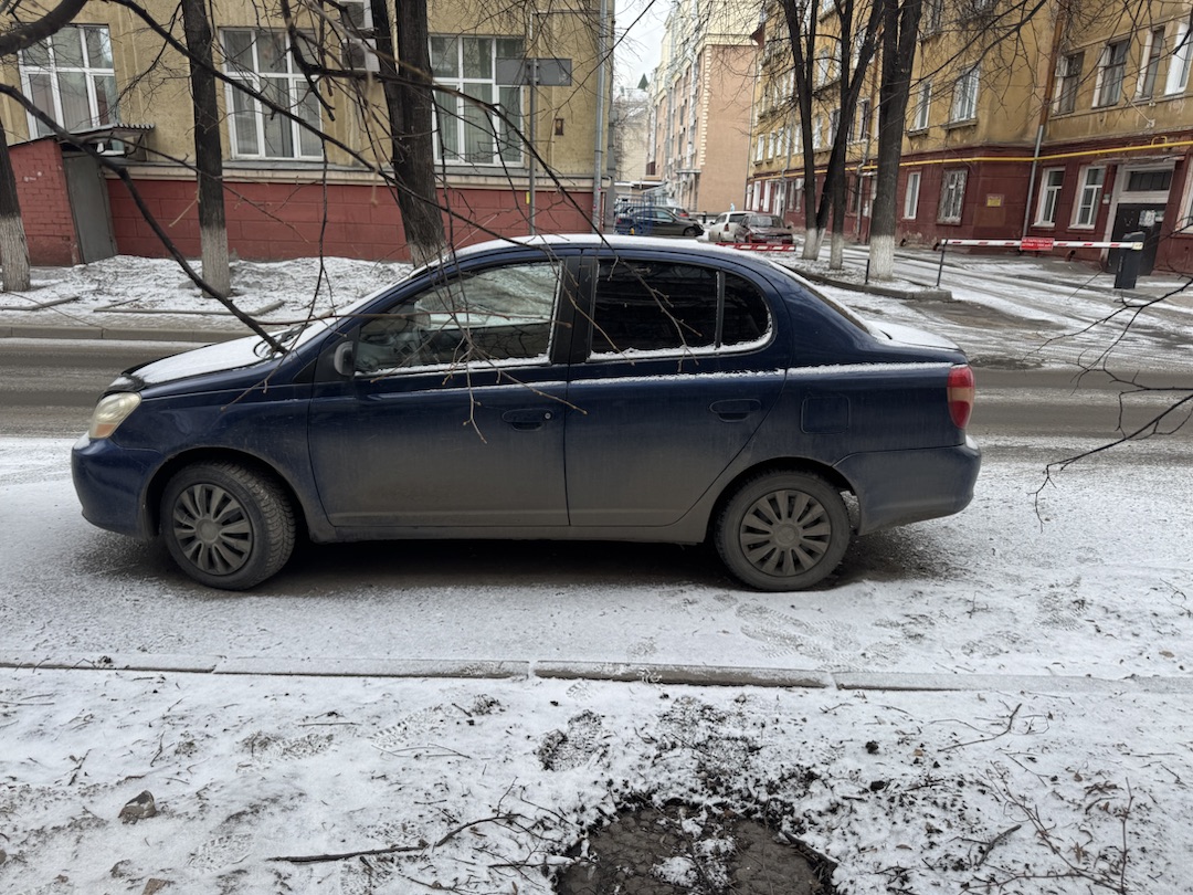 Toyota Echo