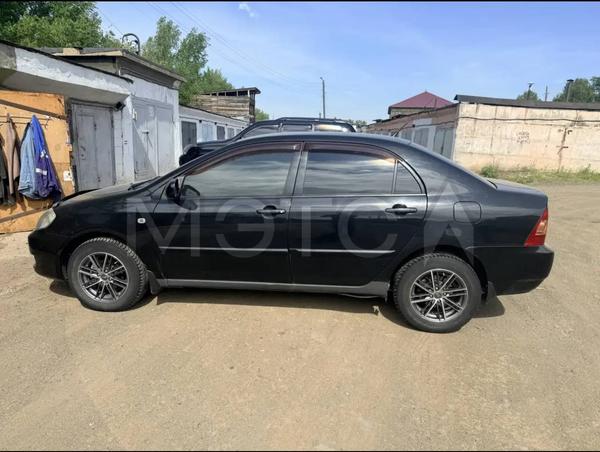 Toyota Corolla 2004, фото 4