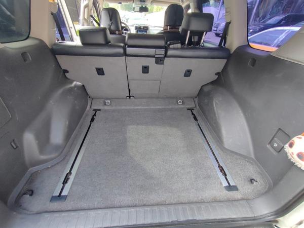 Toyota Land Cruiser Prado 2012, фото 34
