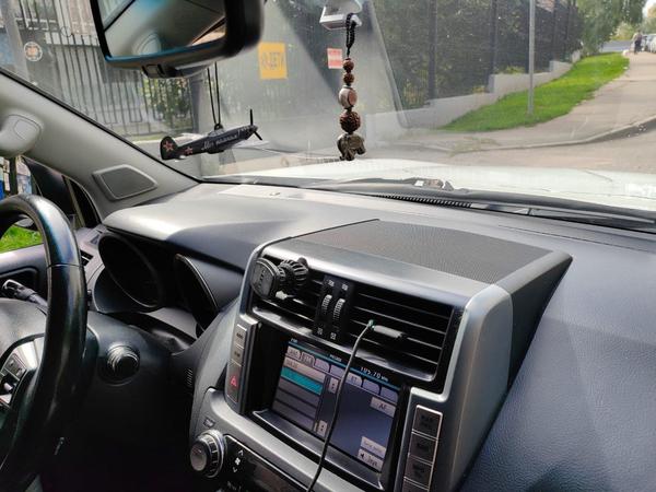 Toyota Land Cruiser Prado 2012, фото 31