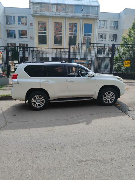 Toyota Land Cruiser Prado 2012, фото 20