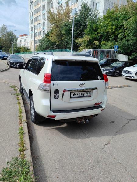 Toyota Land Cruiser Prado 2012, фото 13