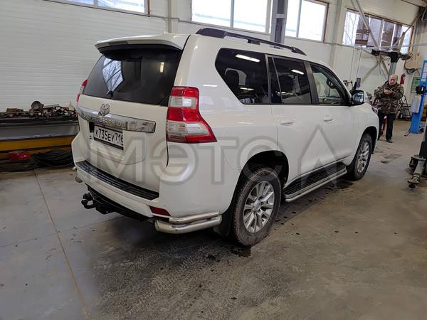 Toyota Land Cruiser Prado 2017, фото 6