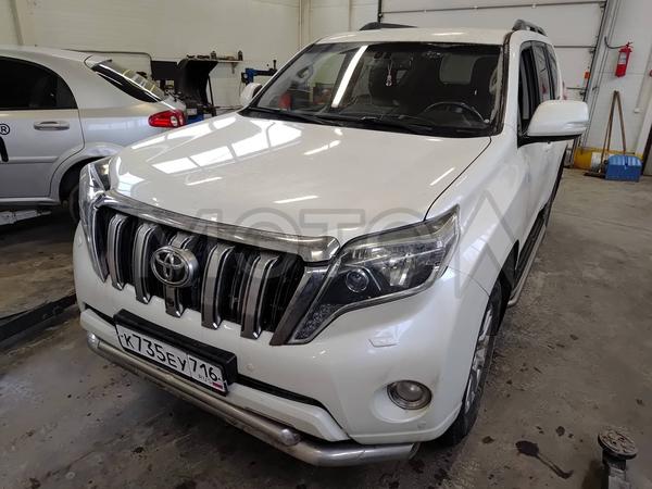 Toyota Land Cruiser Prado 2017, фото 4
