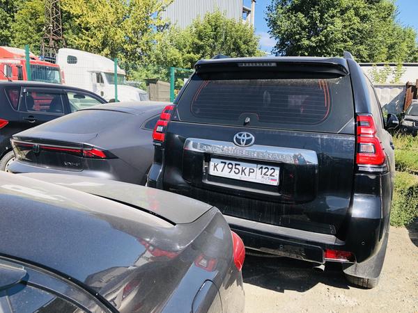 Toyota Land Cruiser 2018, фото 2