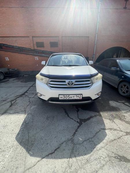 Toyota Highlander 2012, фото 13